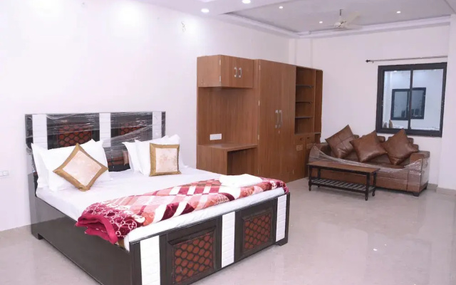 Hotel Subhadra