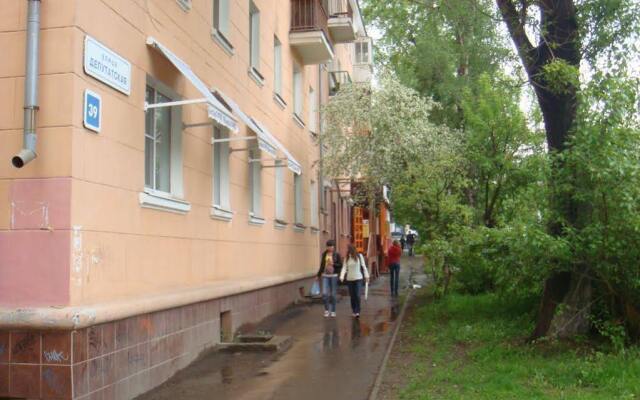 Гостиница Hostel 490 в Иркутске 12 отзывов об отеле, цены и фото номеров - забронировать гостиницу Hostel 490 онлайн Иркутск вид на фасад