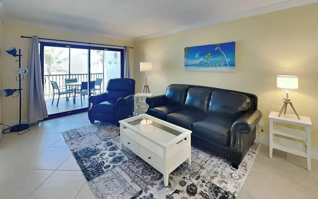 Seaside 2 by Distinctive Beach Rentals