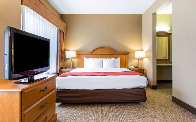 Spark by Hilton Wilmington