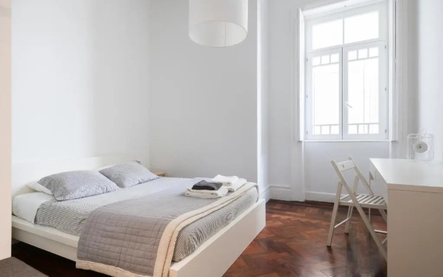 Baixa24 · City Center Private Sun Deck Apartment