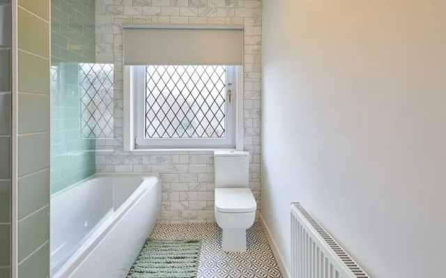 Host Stay Joffre Avenue