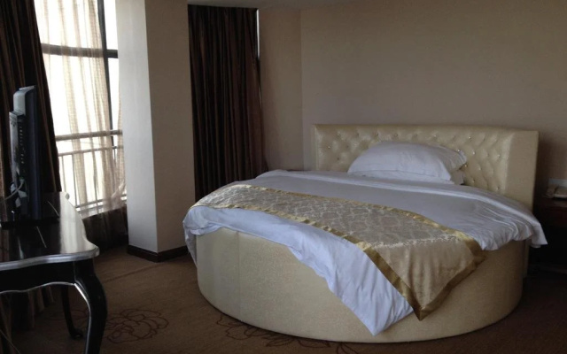 Meyes International Hotel