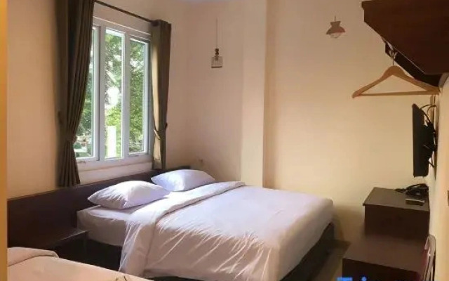 Mega Express Hotel
