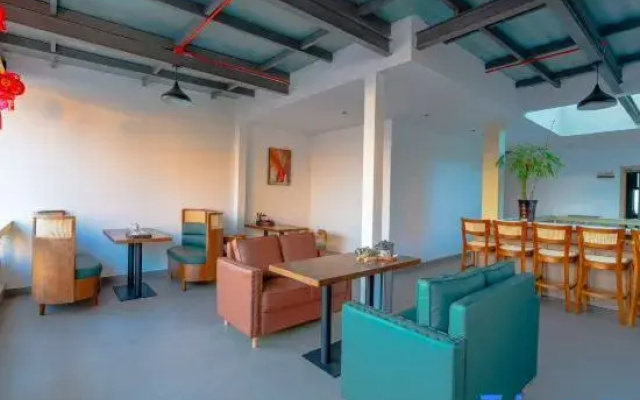 Yuexi Lane · Moon's Perch Residence