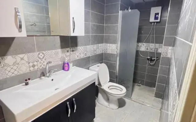 Kizil Suit House