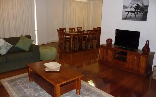 City Getaway 3 Bedroom Adelaide's East End