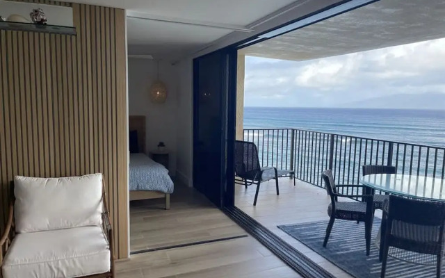 Unforgettable Oceanfront Stay Nature Luxury Tranquility