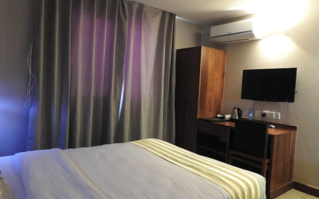 Venus Premier Hotel