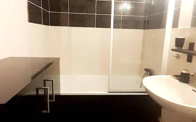 Studio Cauterets, 1 pièce, 5 personnes - FR-1-234-260