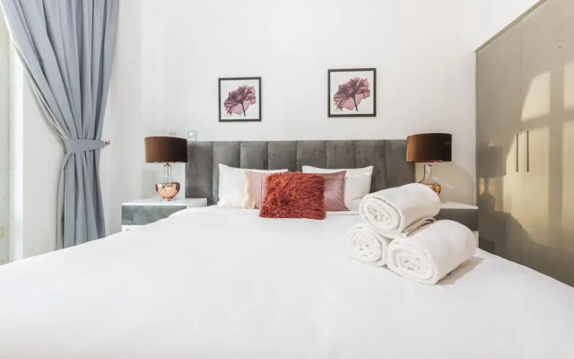bnbme | The Lofts Emaar | 1 BDR
