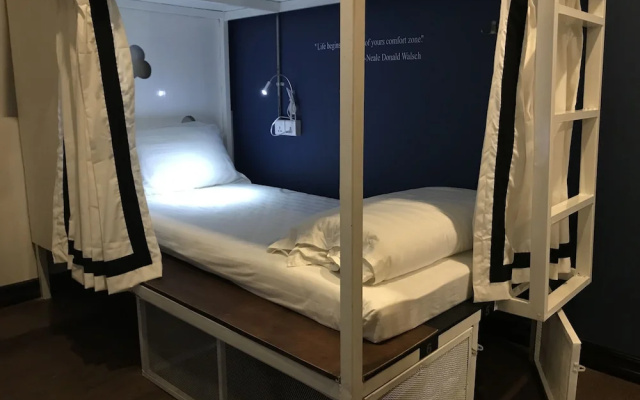 BaobaBed Hostel