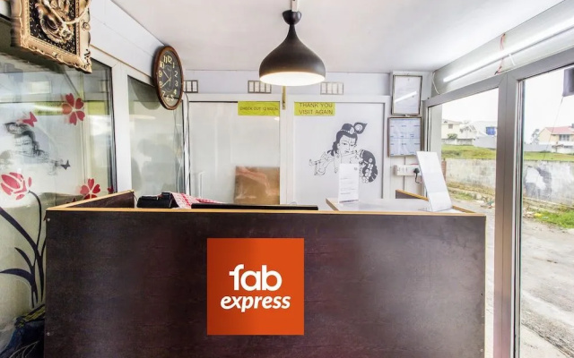 Fabexpress Grand Castle Hill Resorts