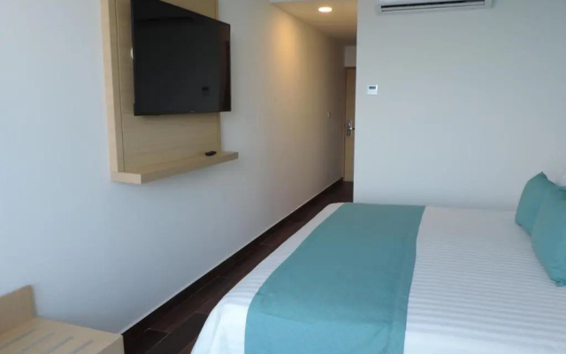 Hotel Plaza Sol