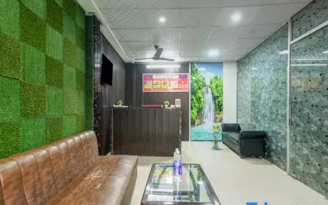 Hotel Aero Homestay near IGI Airport