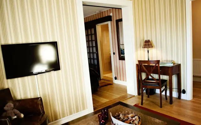 Gammelgården Hotell