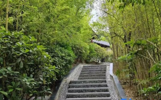 Tiantan Hot Spring Hotel