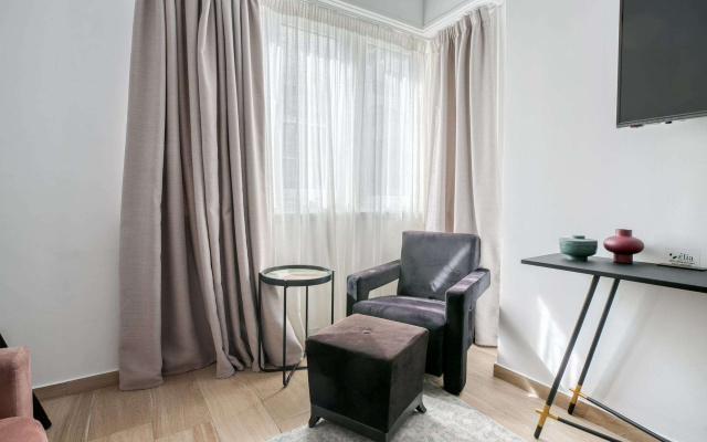 Elia Kolonaki Luxury Apartments