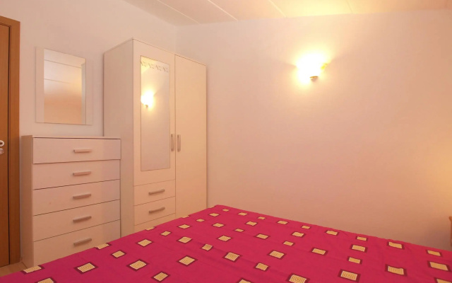 Apartment 1558