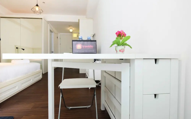 Minimalist Studio at Bassura City Apartment By Travelio