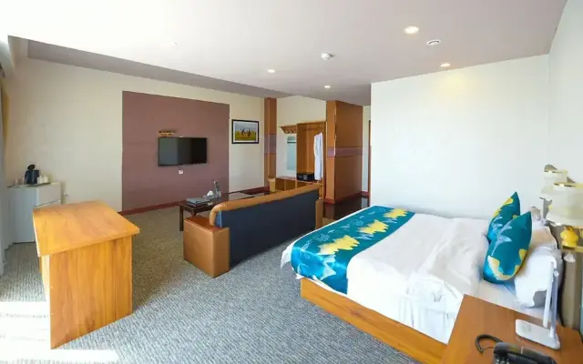 V Hotel & Event Hall
