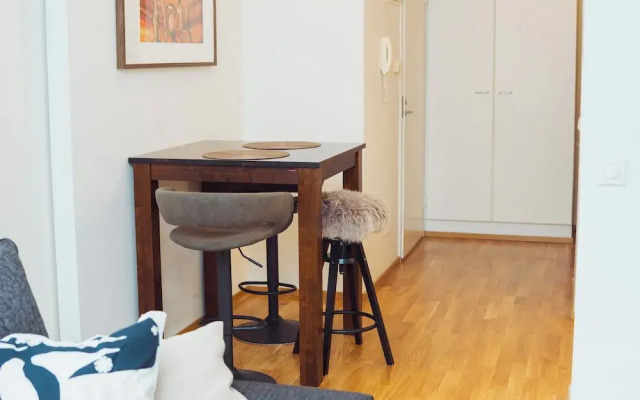 Cozy 2 Room Apartment With a Private Sauna!