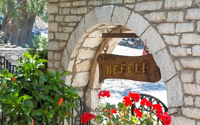 Nefeli Hotel