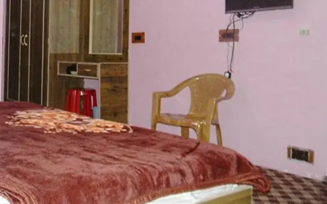 Apple Orchid Resort