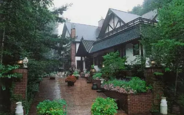 Kiyosato Kogen Highland Hotel