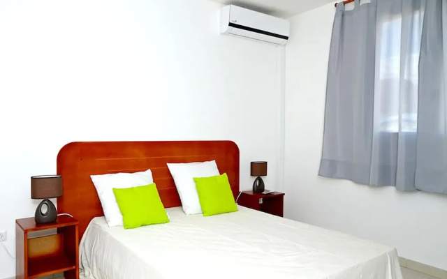 Apartment With 2 Bedrooms in Les Trois-îlets, With Wonderful Mountain
