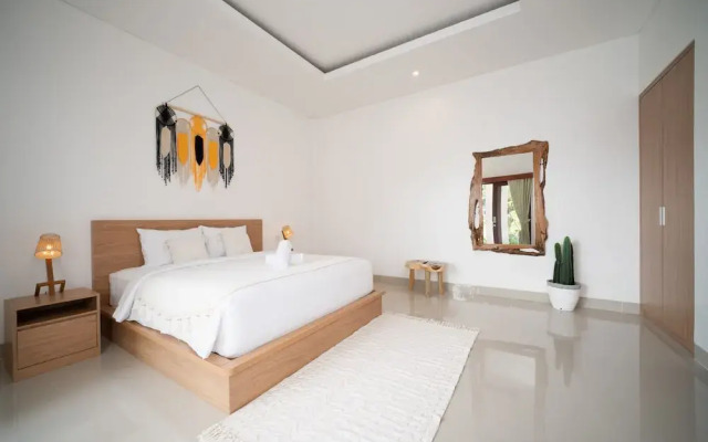 AV Villa Selina
