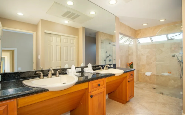 Kapalua Bay Villa 28b2 Gold Ocean Front