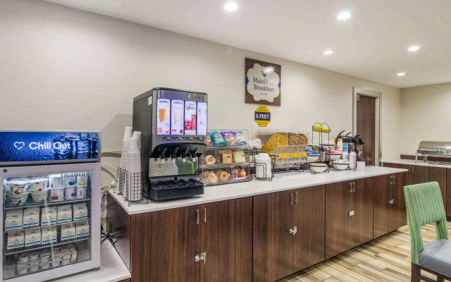 Comfort Inn & Suites Pittsburgh Fox Chapel