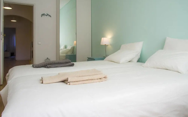 Liiiving in Porto - Downtown Delight Apartments