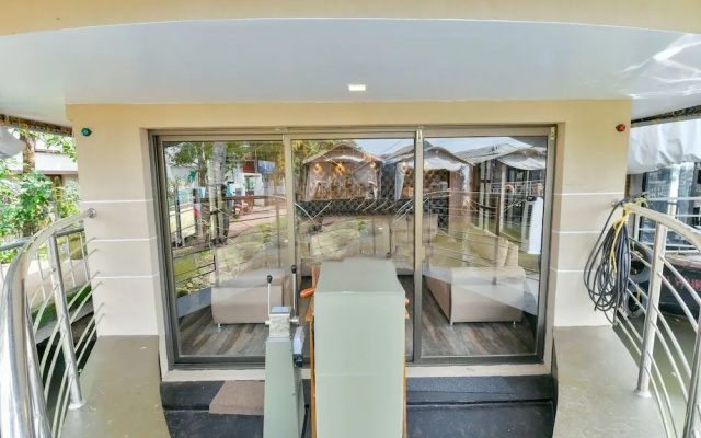 OYO 16838 Big B Houseboat 10 BHK