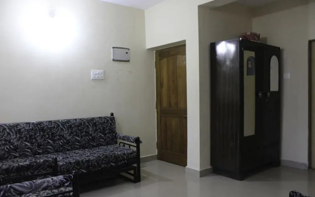 OYO 9645 1 BHK Near Curlies Anjuna