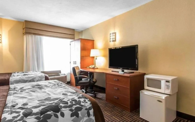 The Douillet by Demeure Hotels
