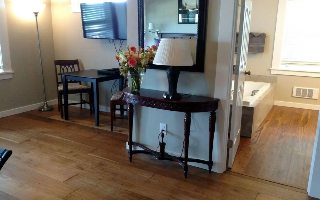 Friday Harbor Grand B&B
