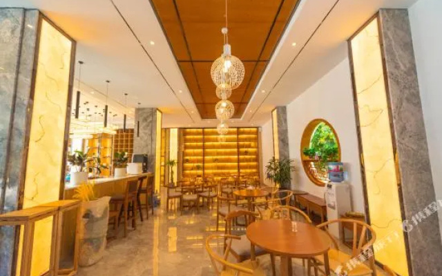 Canghai Yisu Seaview Inn