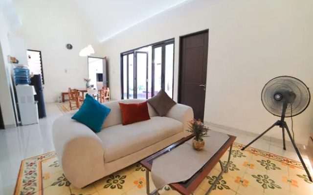 Ubu Villa Arcadia