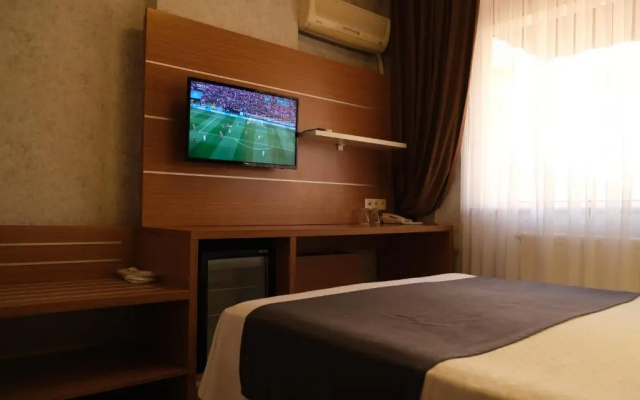 Rhisos otel