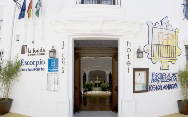 Hotel La Fonda вид на фасад