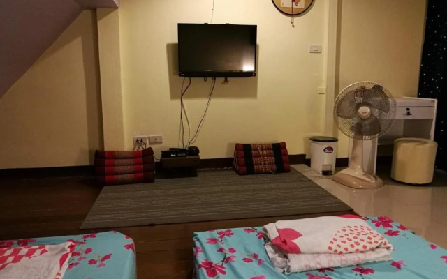 Durian Inn