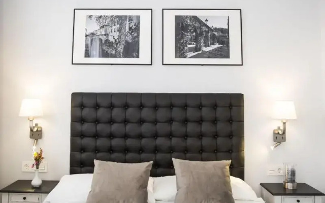 La Casa De La Trinidad Suites