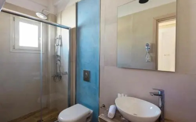 Cycladic Breeze Villas