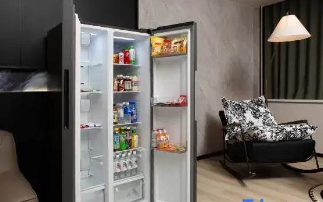 Night Kids Esports Hotel