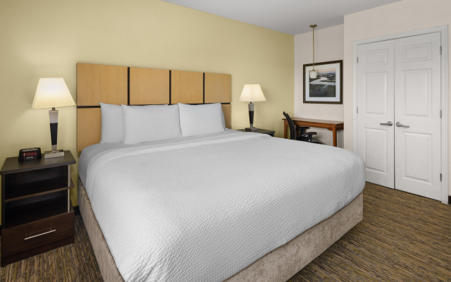 Candlewood Suites Norfolk Airport by IHG