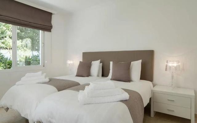 Exclusive 5star sea view villa Elviria