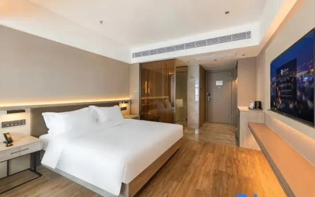 Nanchong Jiangnan Hotel (Wangfujing Shopping Center)