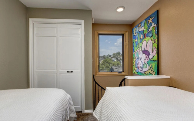 Quitting Time 3 Bedroom Condo by RedAwning